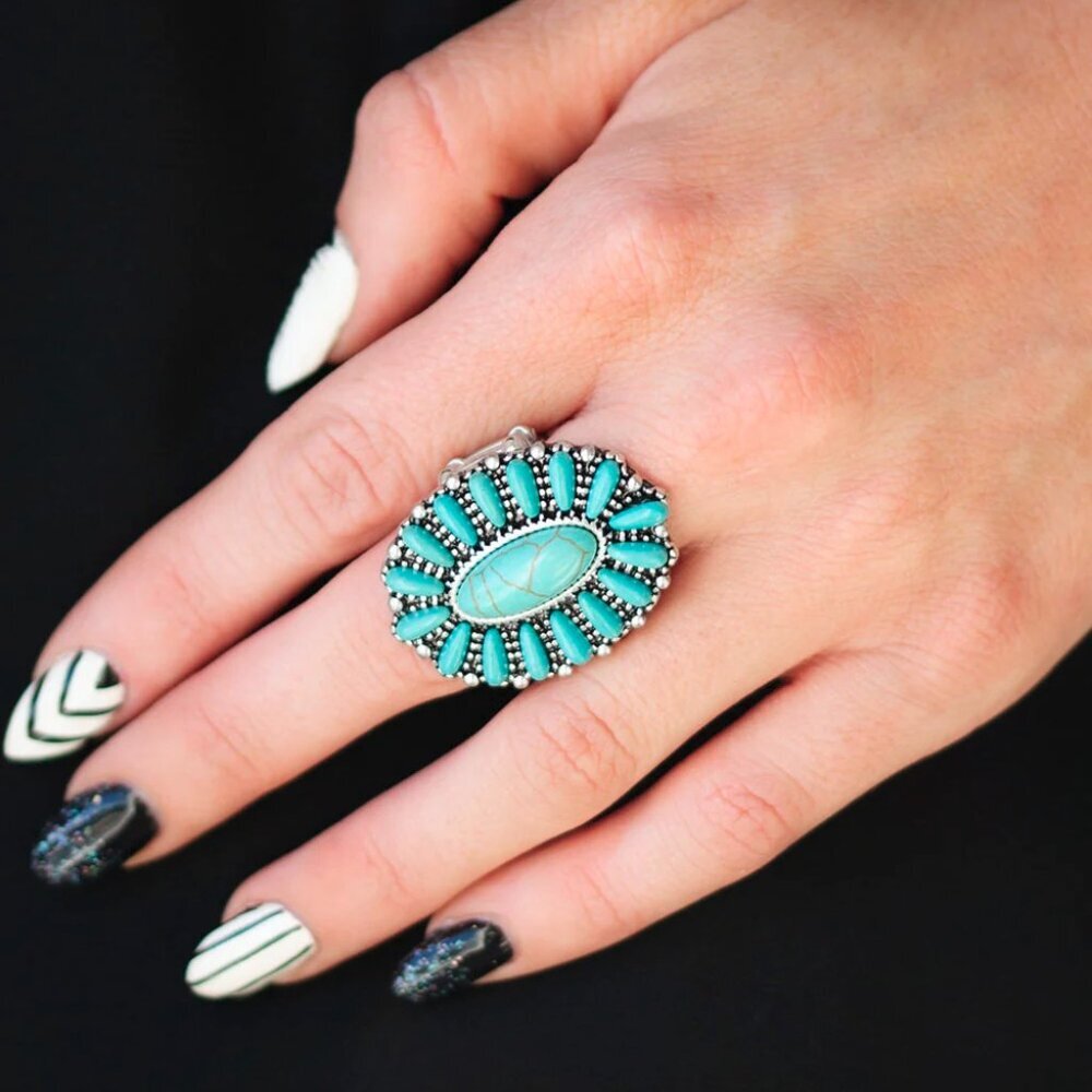 Paparazzi Jewelry Accessories - Cactus Cabana - Blue Ring - Vintage